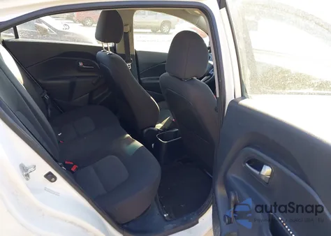 2016 Kia Rio Lx z USA, uszkodzony, nr VIN KNADM4A3XG6623328